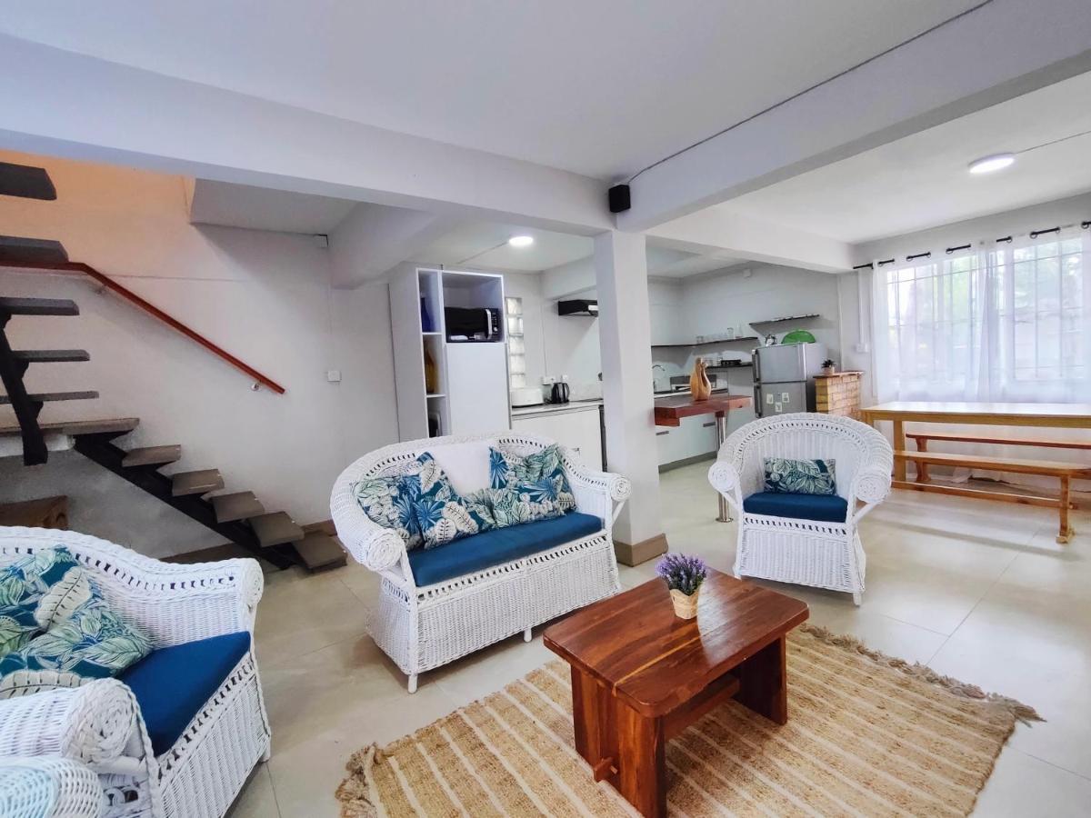 Mermaid Cove Blue Bay Bagian luar foto