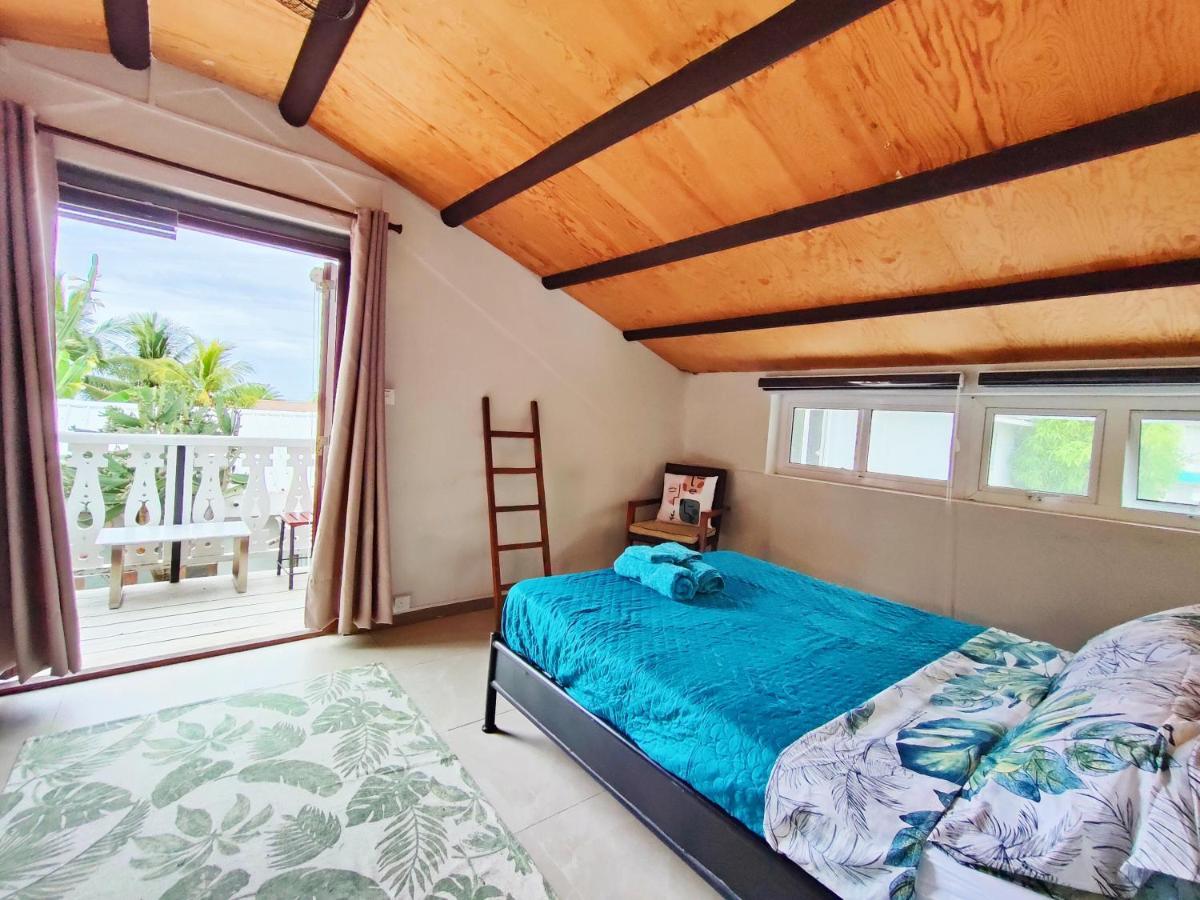 Mermaid Cove Blue Bay Bagian luar foto